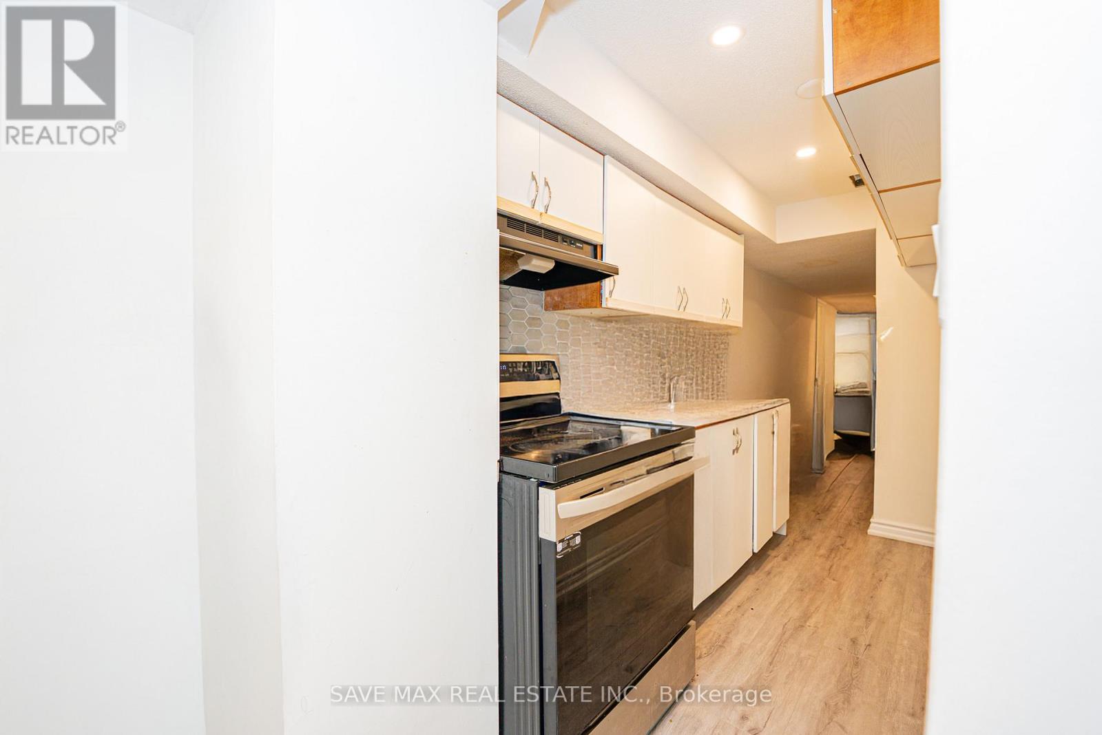 66 Southlake Boulevard, Brampton, Ontario  L6V 4P1 - Photo 35 - W12542836