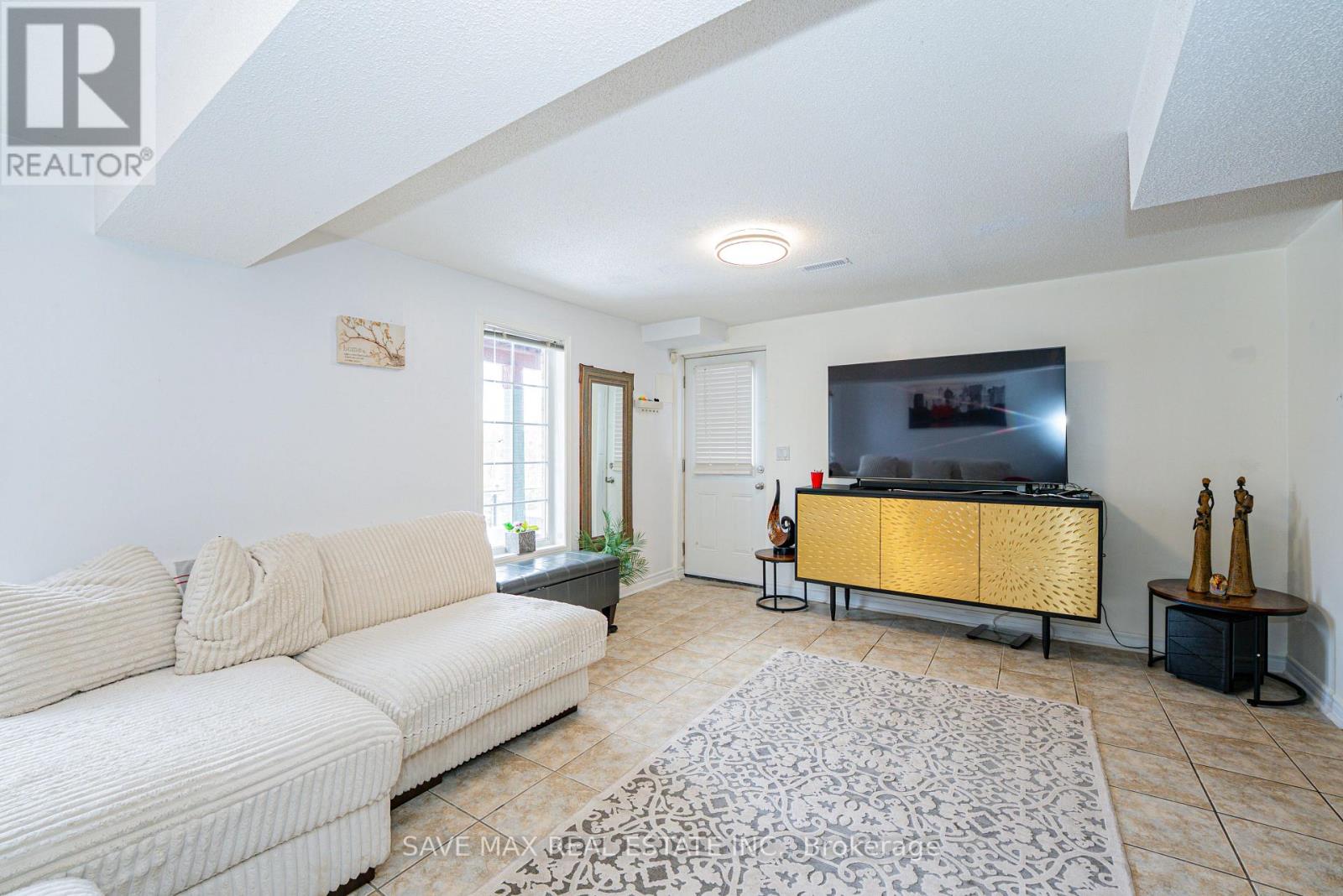 66 Southlake Boulevard, Brampton, Ontario  L6V 4P1 - Photo 42 - W12542836