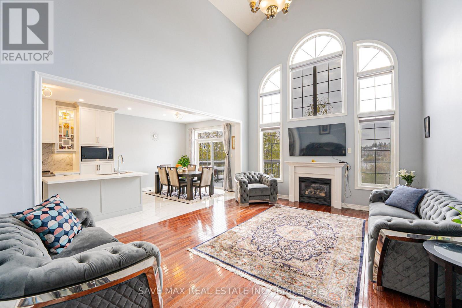 66 Southlake Boulevard, Brampton, Ontario  L6V 4P1 - Photo 6 - W12542836