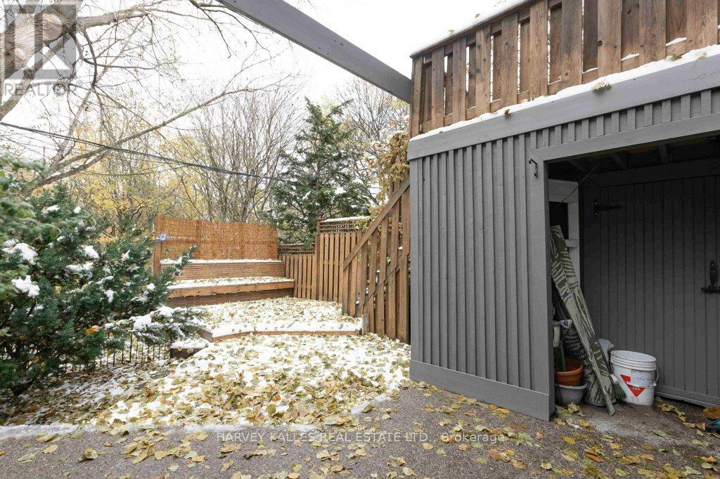 B - 148 Collier Street, Toronto, Ontario  M4W 1M3 - Photo 17 - C12542642