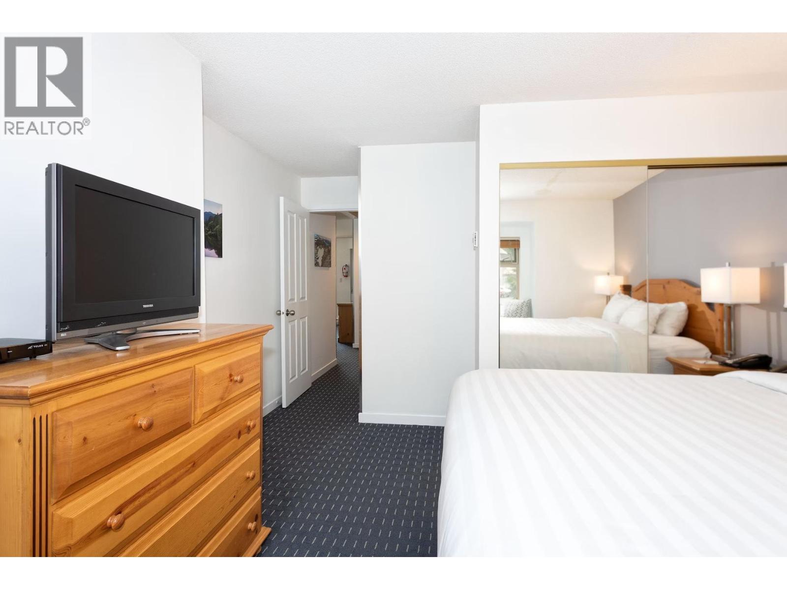 117 2050 Lake Placid(Week 51) Road, Whistler, British Columbia  V8E 0B6 - Photo 7 - R3067248