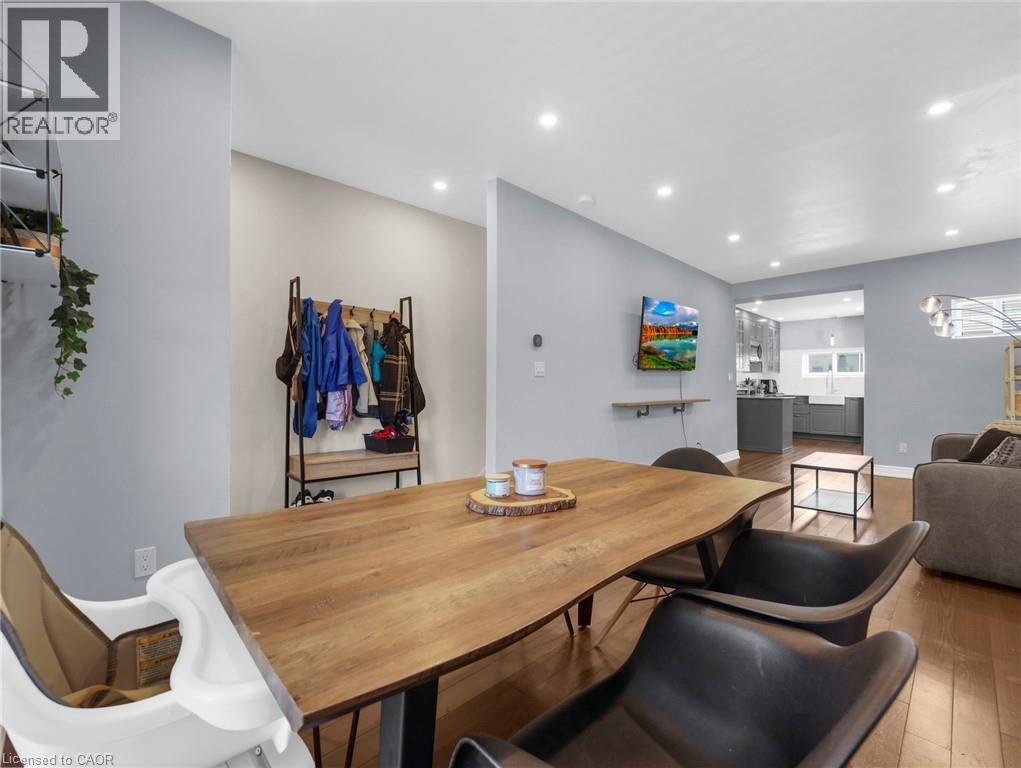 114 Burton Street, Hamilton, Ontario  L8L 3R5 - Photo 10 - 40781368