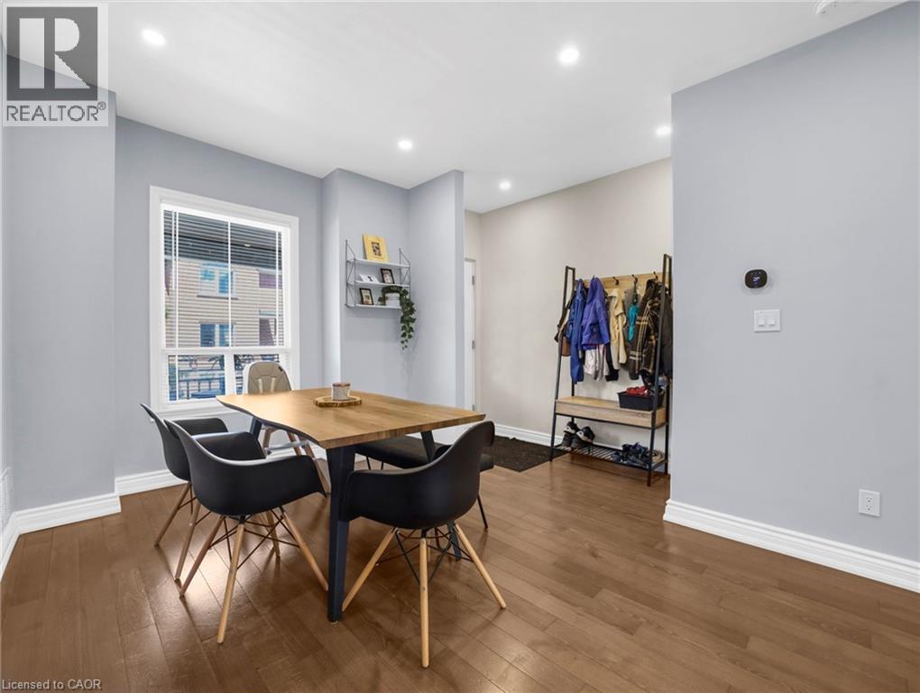 114 Burton Street, Hamilton, Ontario  L8L 3R5 - Photo 8 - 40781368