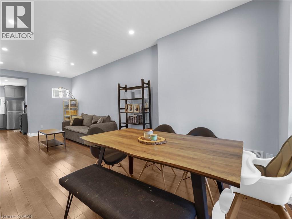 114 Burton Street, Hamilton, Ontario  L8L 3R5 - Photo 9 - 40781368