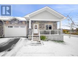 11 BEN TEKAMP TERRACE, Brockville, Ontario