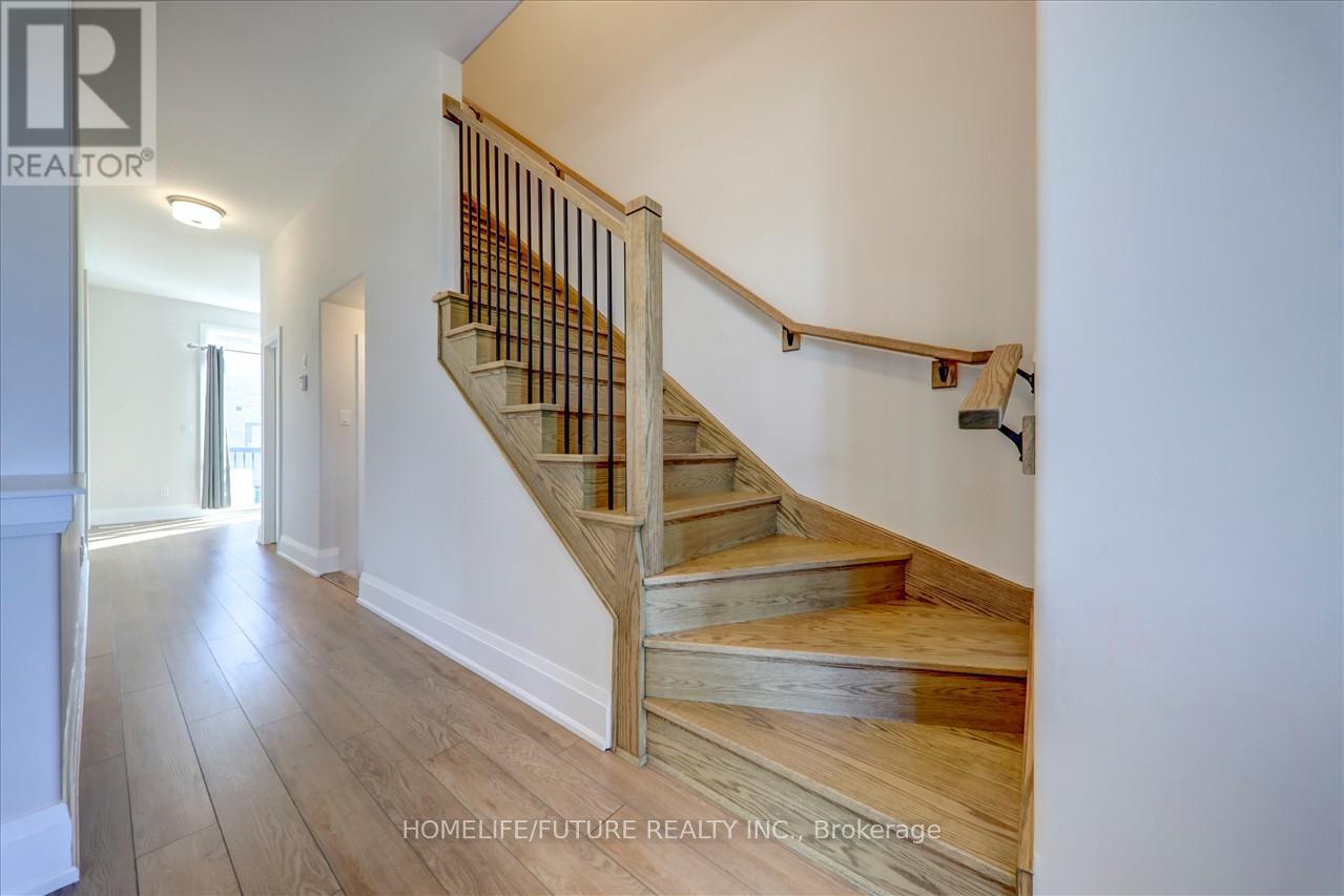 212 Mallory Terrace, Peterborough, Ontario  K9H 0J8 - Photo 12 - X12542656