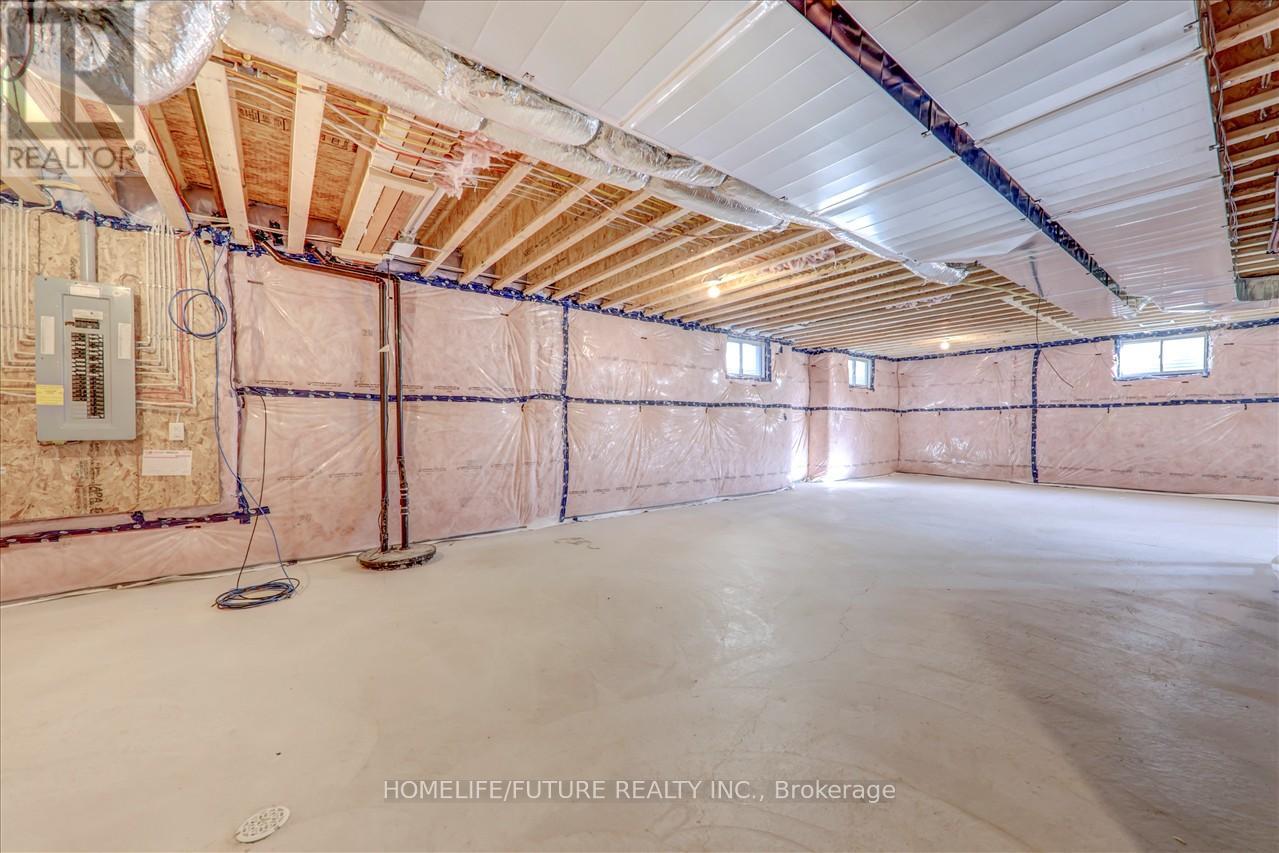 212 Mallory Terrace, Peterborough, Ontario  K9H 0J8 - Photo 25 - X12542656