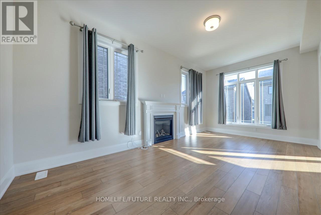 212 Mallory Terrace, Peterborough, Ontario  K9H 0J8 - Photo 8 - X12542656