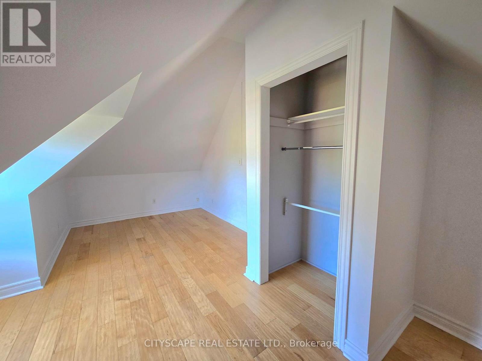 2 - 45 Fairholt Road S, Hamilton, Ontario  L8M 2T5 - Photo 19 - X12542722