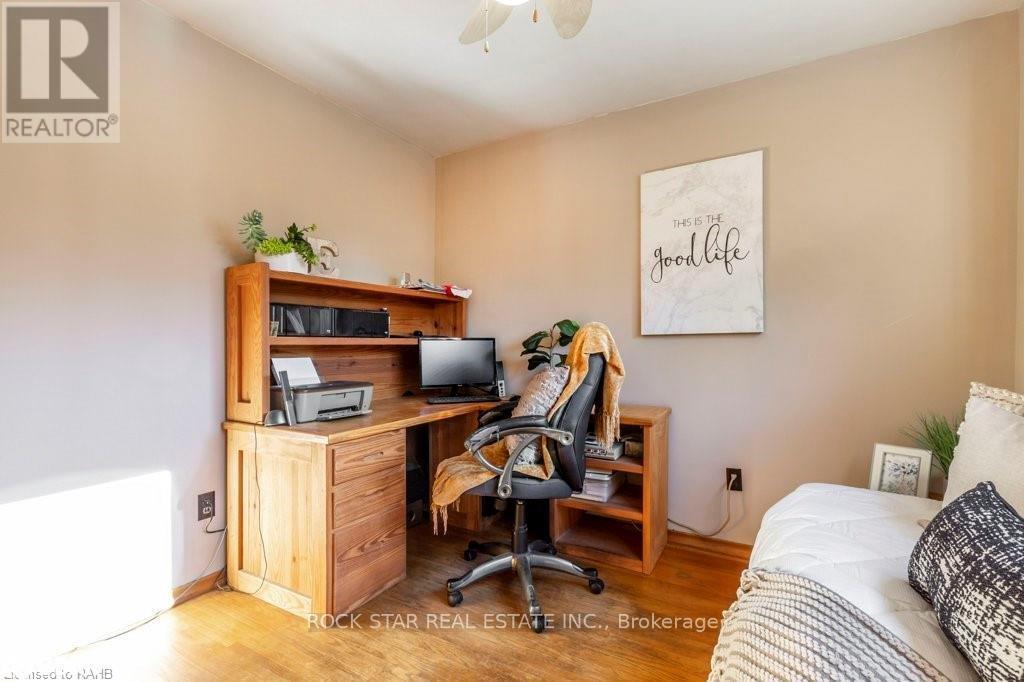 195 Bendamere Avenue, Hamilton, Ontario  L9C 1N6 - Photo 15 - X12542730