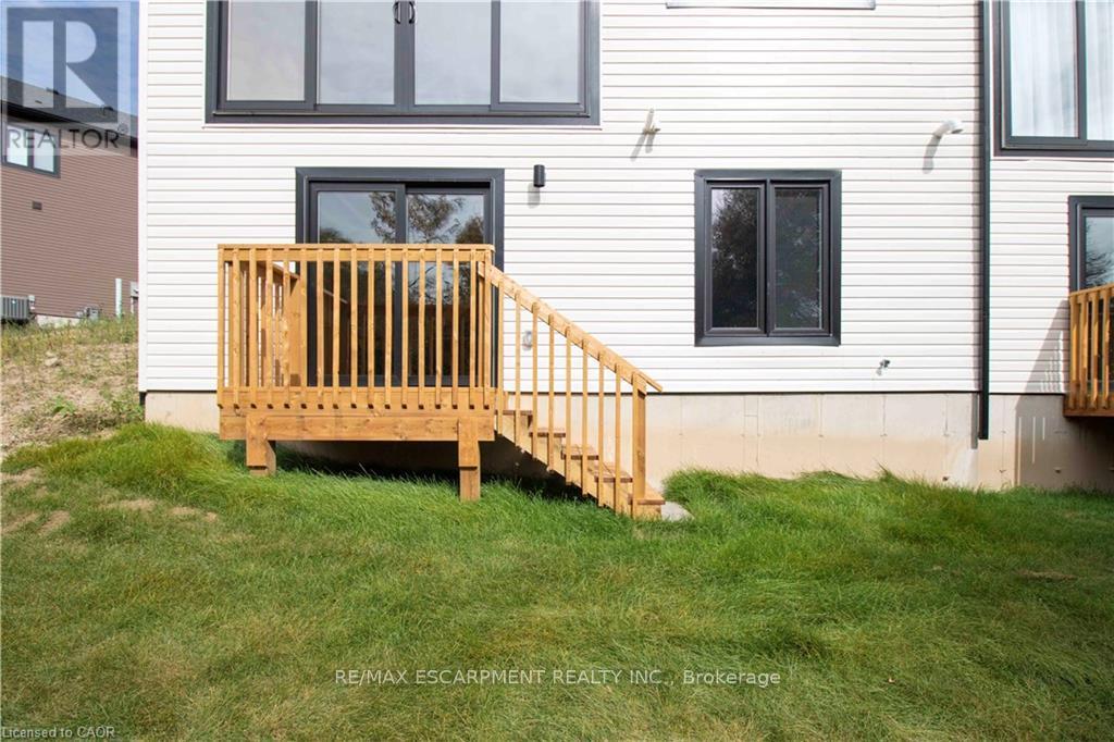 14 Trailside Drive, Haldimand, Ontario  N0A 1S0 - Photo 23 - X12542738