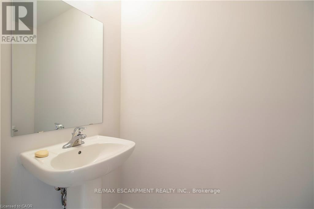 14 Trailside Drive, Haldimand, Ontario  N0A 1S0 - Photo 5 - X12542738