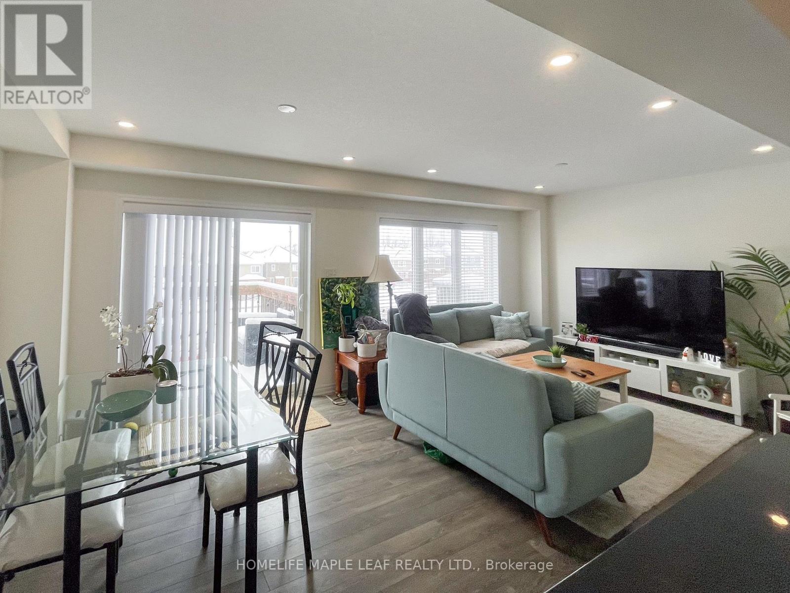 116 Watermill Street, Kitchener, Ontario  N2P 0H3 - Photo 3 - X12542780