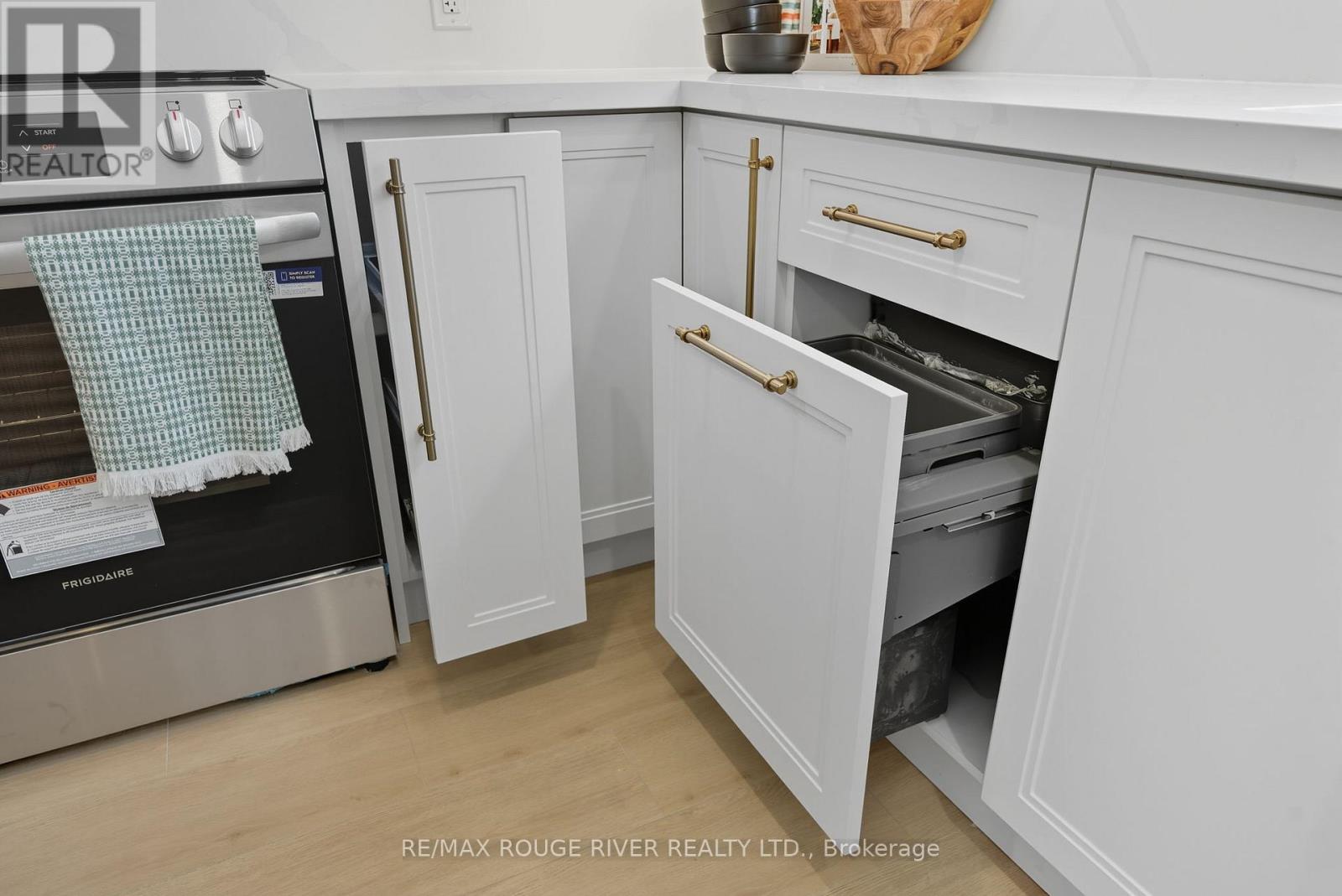 353 John Street, Cobourg, Ontario  K9A 3T4 - Photo 20 - X12542824