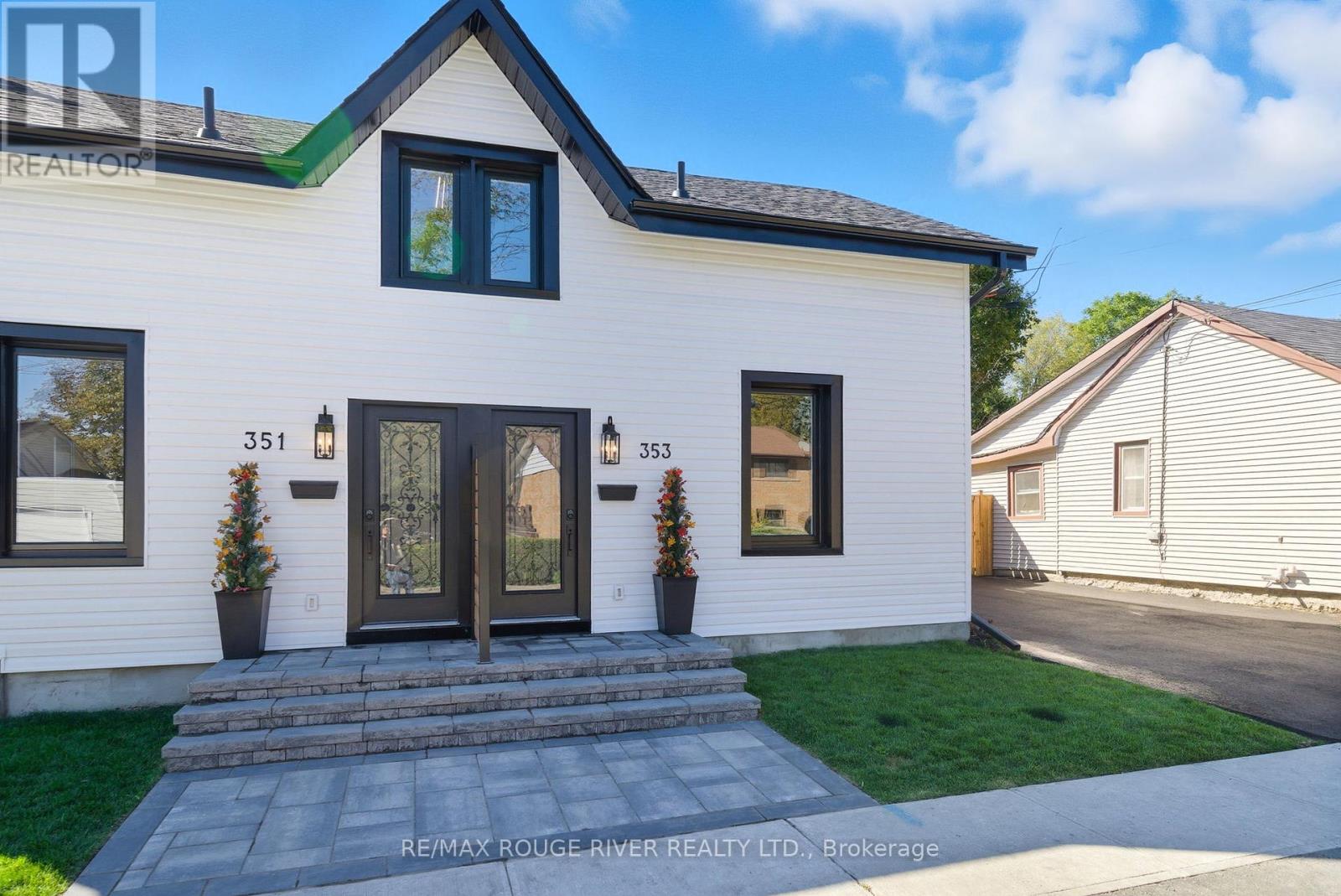 353 John Street, Cobourg, Ontario  K9A 3T4 - Photo 3 - X12542824