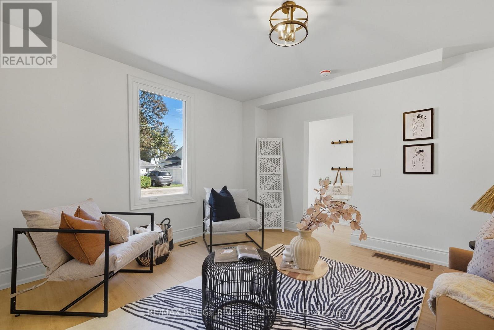 353 John Street, Cobourg, Ontario  K9A 3T4 - Photo 8 - X12542824