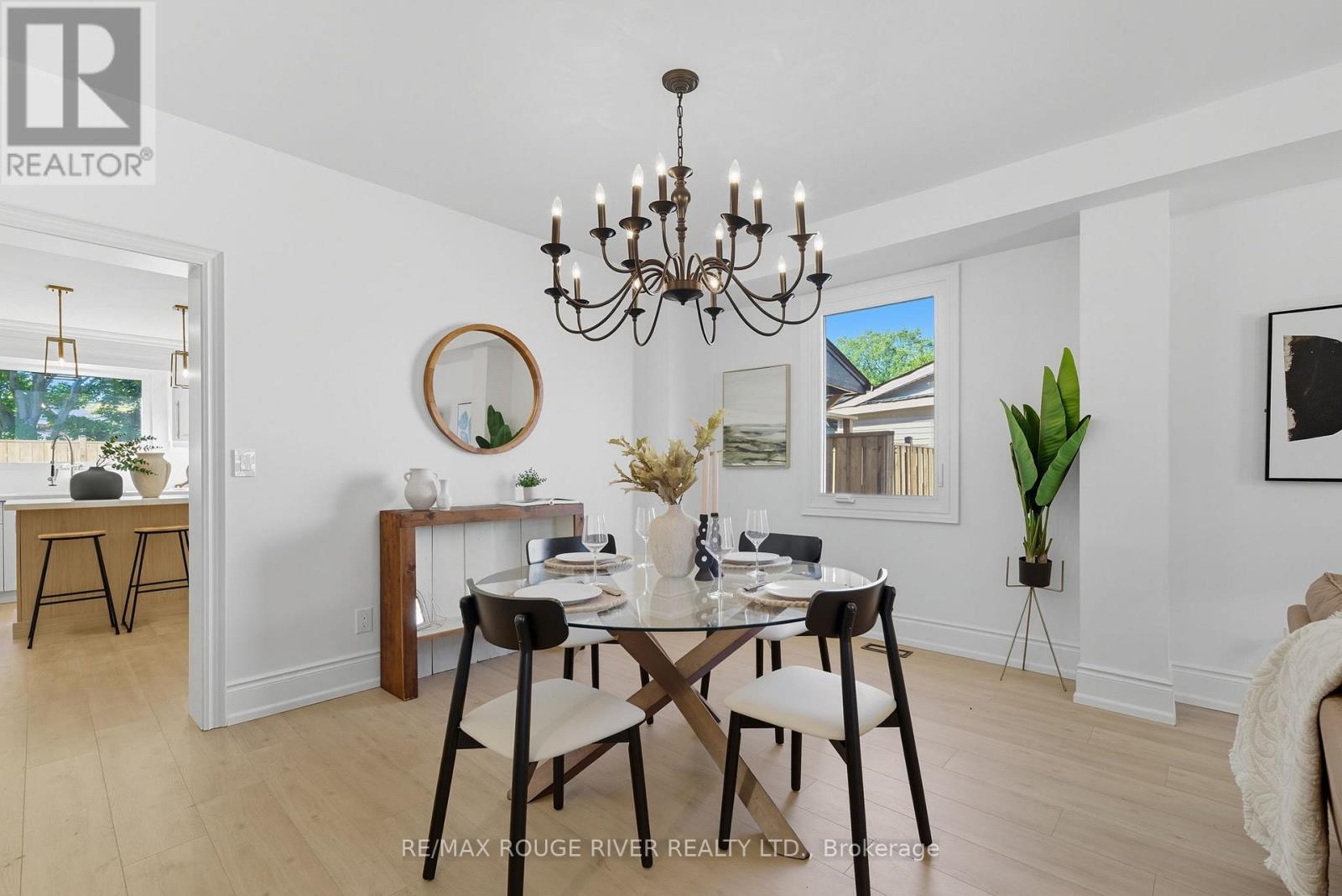 353 John Street, Cobourg, Ontario  K9A 3T4 - Photo 9 - X12542824