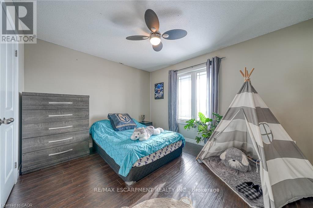 32 Langrell Avenue, Tillsonburg, Ontario  N4G 5X8 - Photo 22 - X12542834