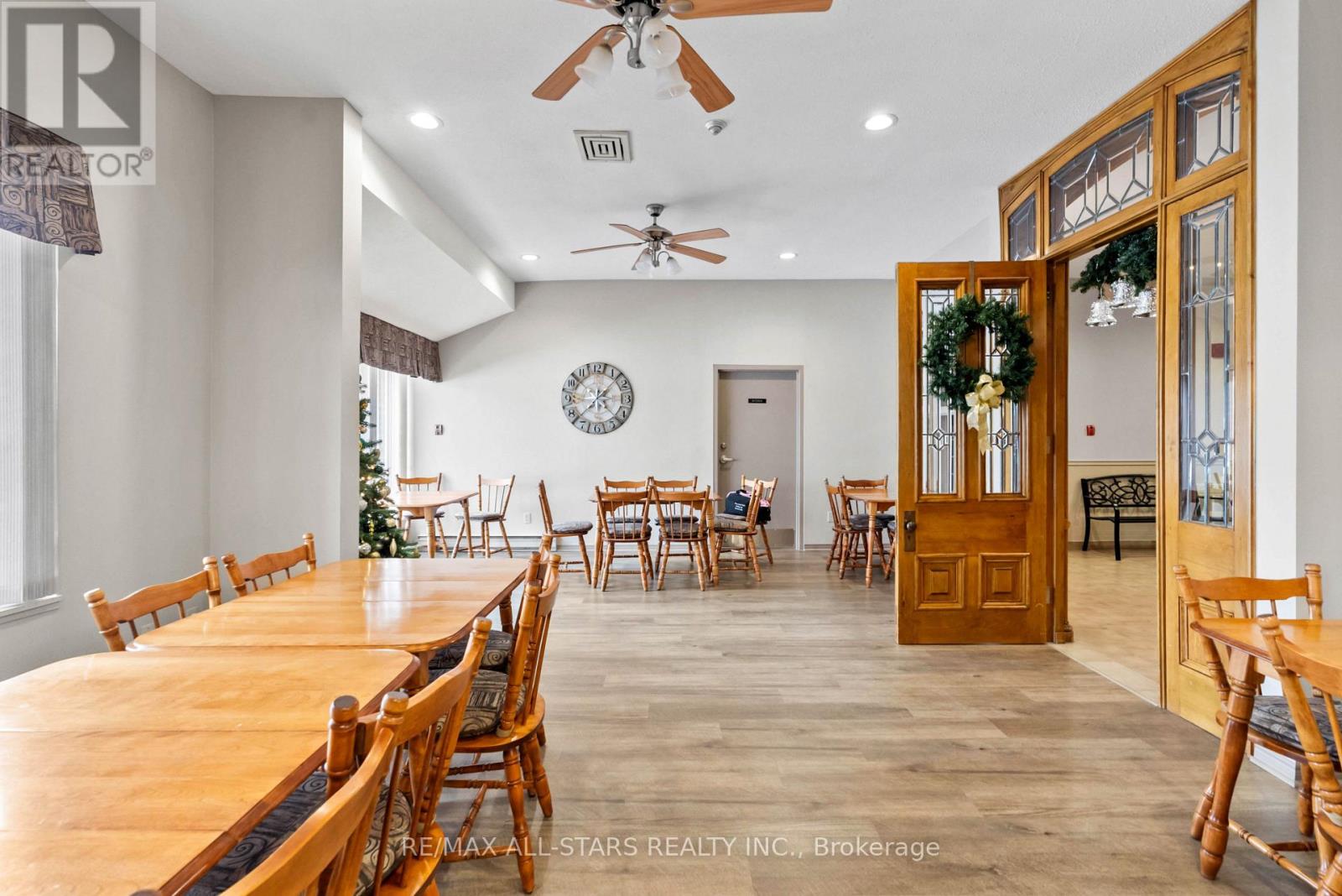 208 - 2 Heritage Way, Kawartha Lakes, Ontario  K9V 5P5 - Photo 20 - X12542844