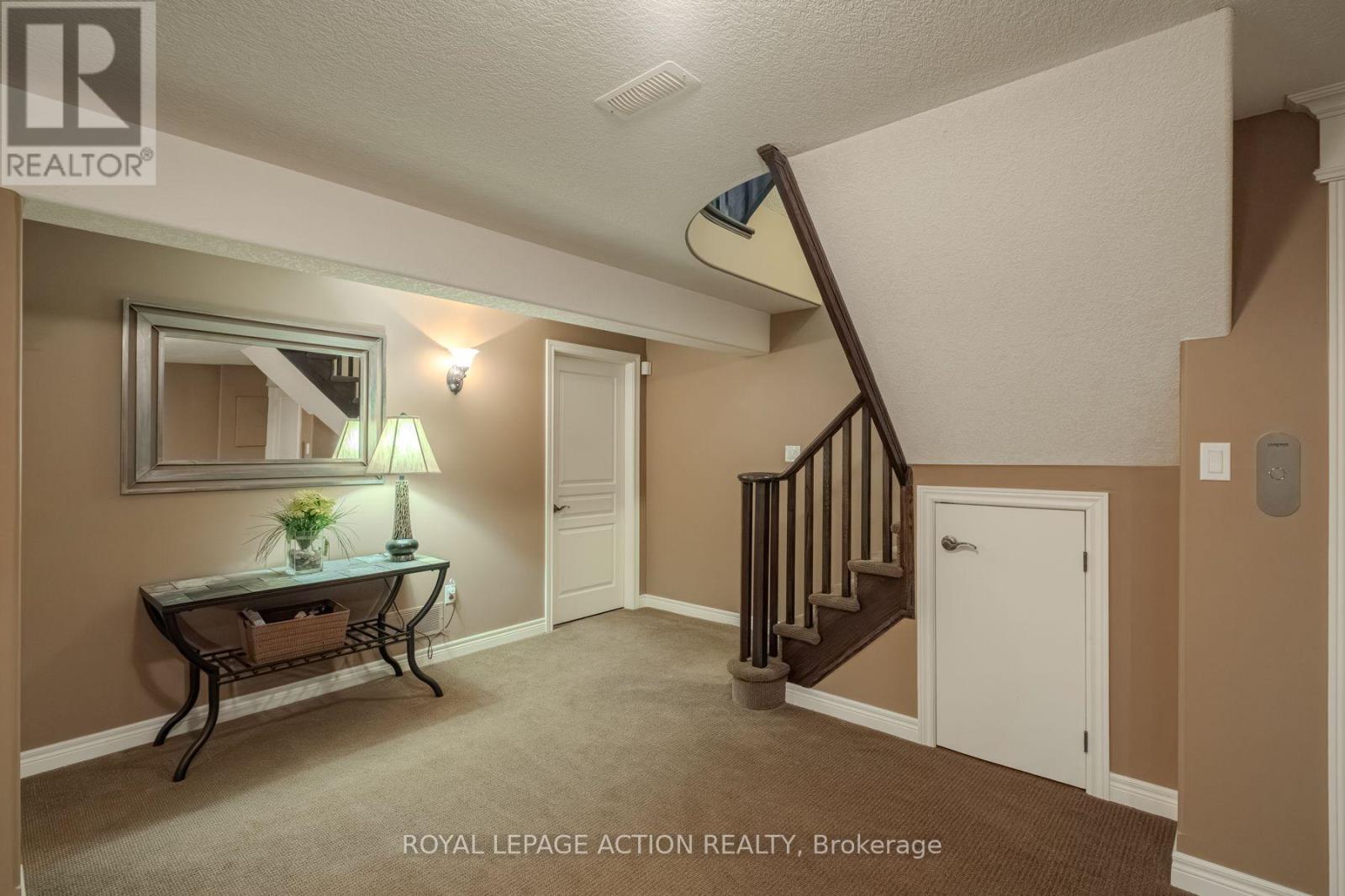 49 - 655 Park Road N, Brantford, Ontario  N3R 0A2 - Photo 33 - X12542856