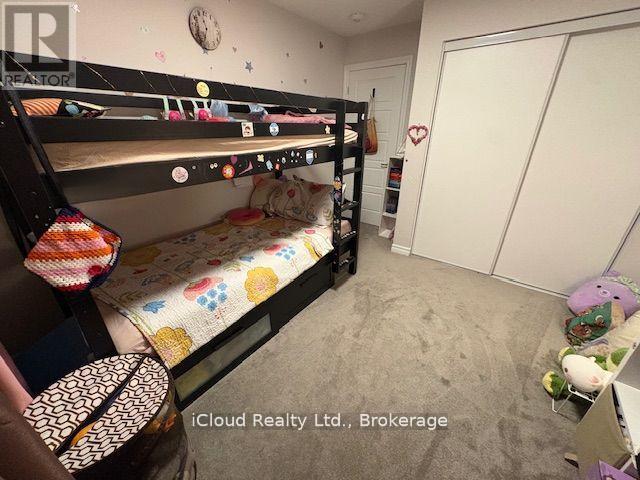 521 Honeylocust Avenue, Ottawa, Ontario  K2V 0K9 - Photo 16 - X12542858