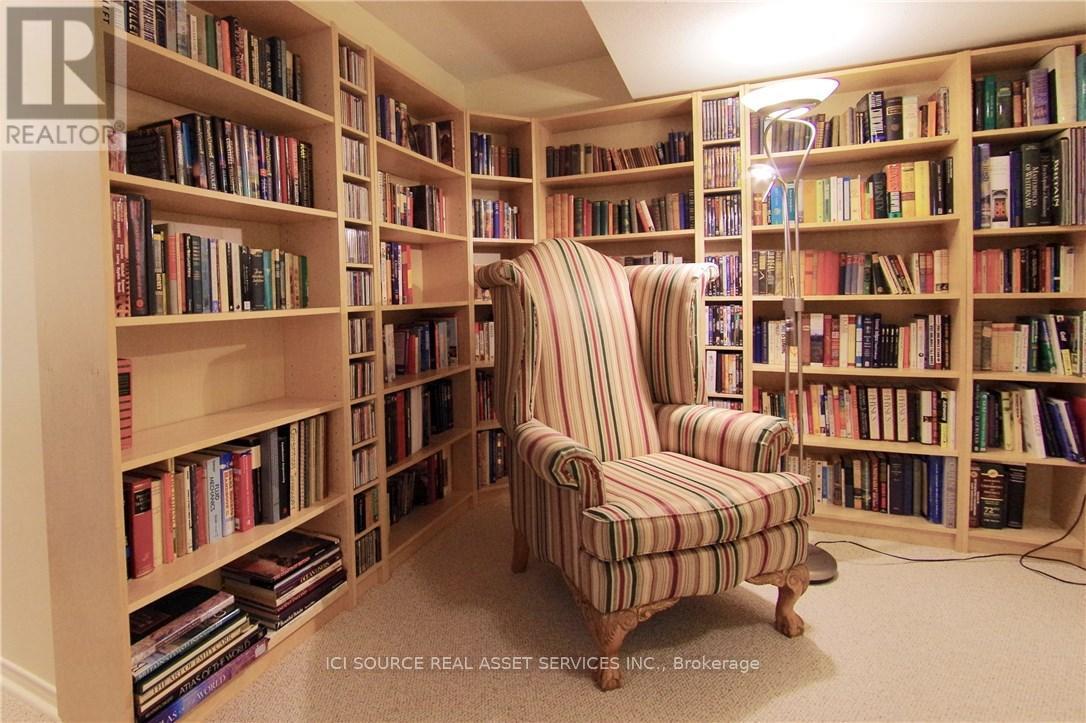 732 Mooney's Bay Place, Ottawa, Ontario  K1V 9R2 - Photo 11 - X12542864