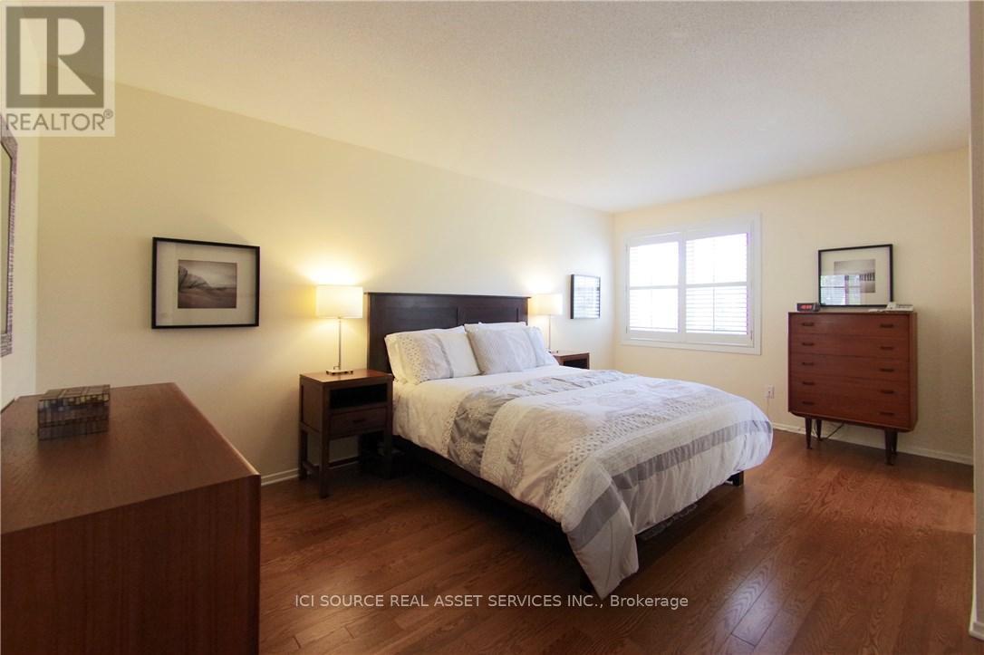 732 Mooney's Bay Place, Ottawa, Ontario  K1V 9R2 - Photo 17 - X12542864