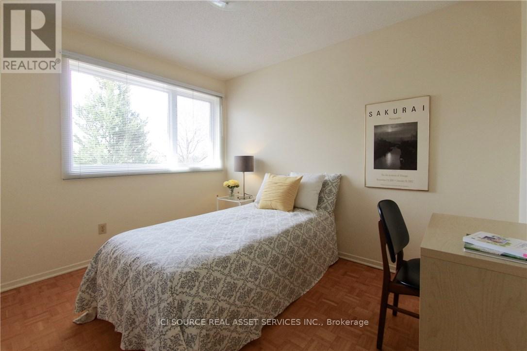 732 Mooney's Bay Place, Ottawa, Ontario  K1V 9R2 - Photo 22 - X12542864
