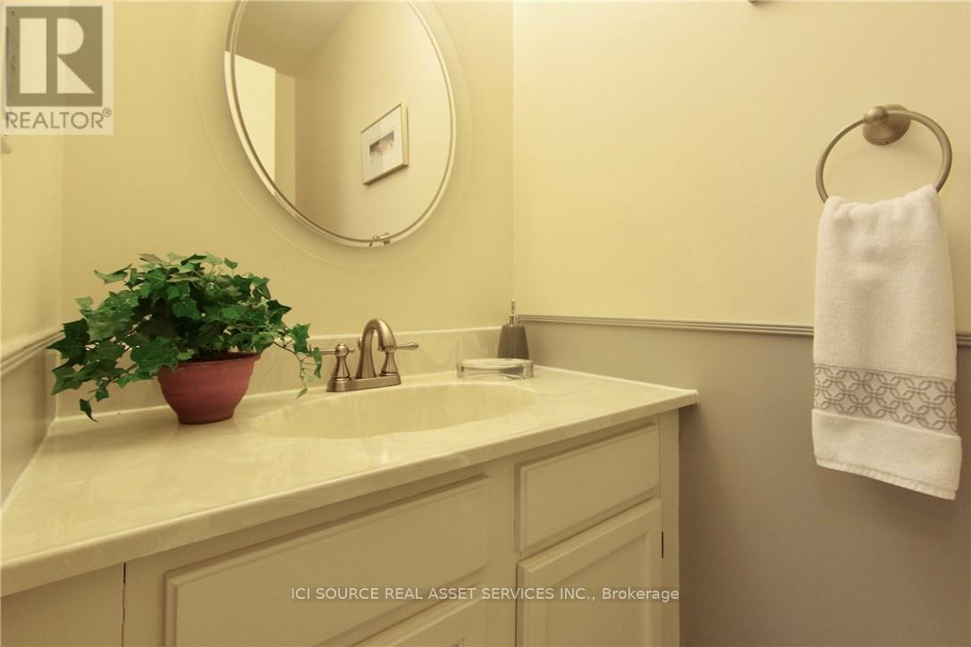 732 Mooney's Bay Place, Ottawa, Ontario  K1V 9R2 - Photo 25 - X12542864