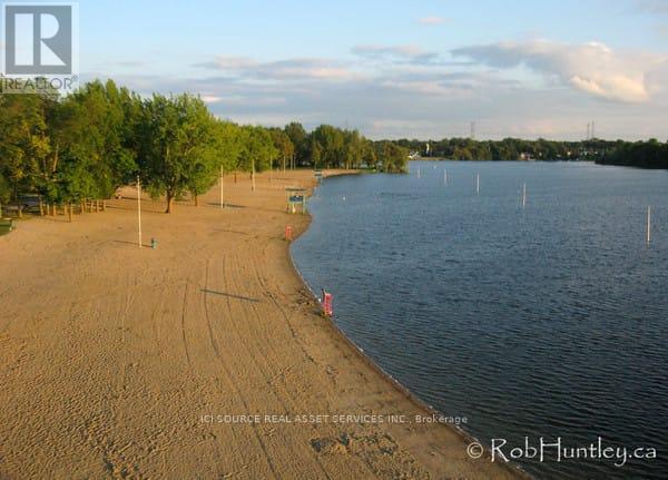 732 Mooney's Bay Place, Ottawa, Ontario  K1V 9R2 - Photo 32 - X12542864