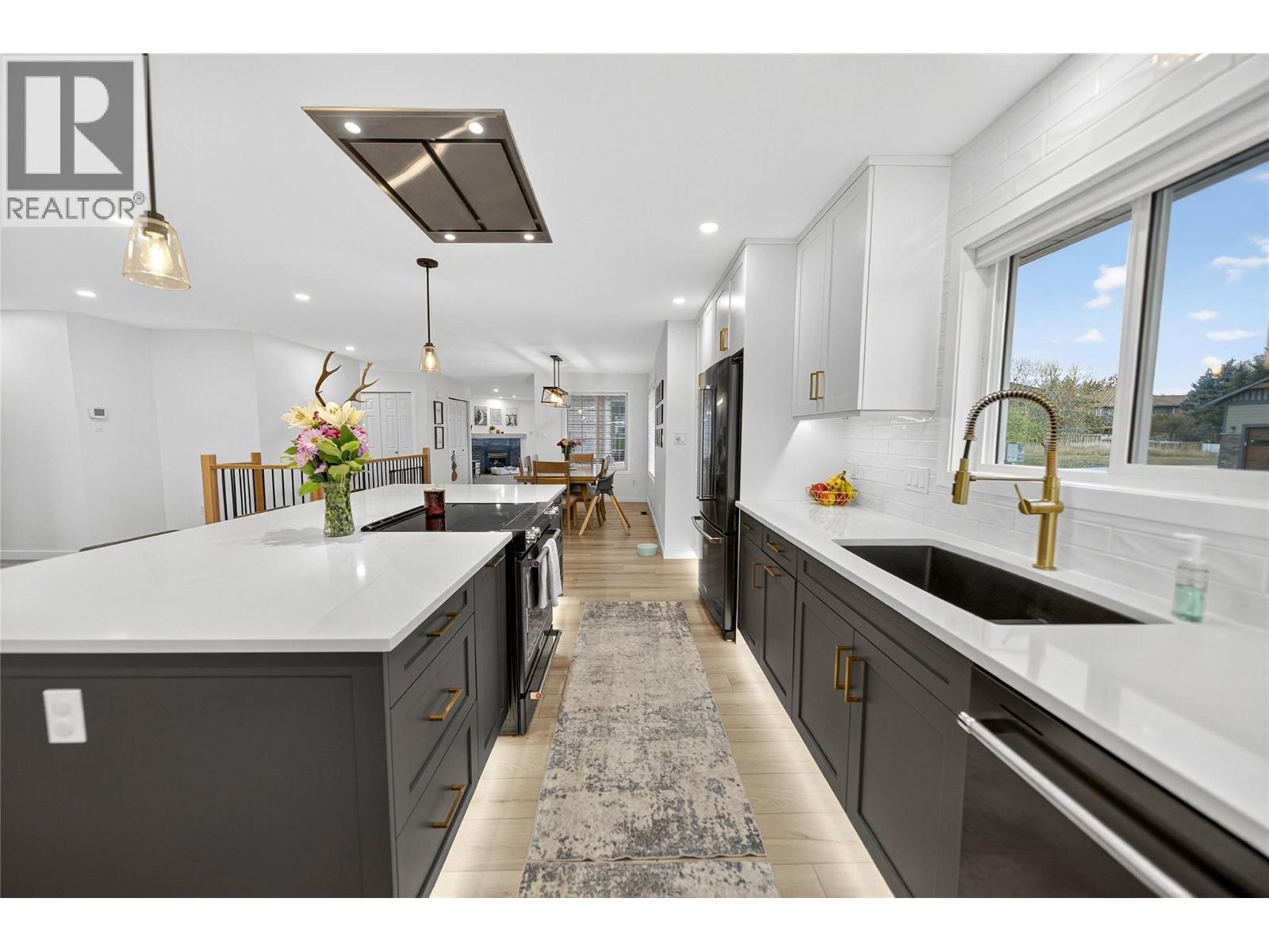 800 16th Street S, Cranbrook, British Columbia  V1C 5N9 - Photo 7 - 10368845