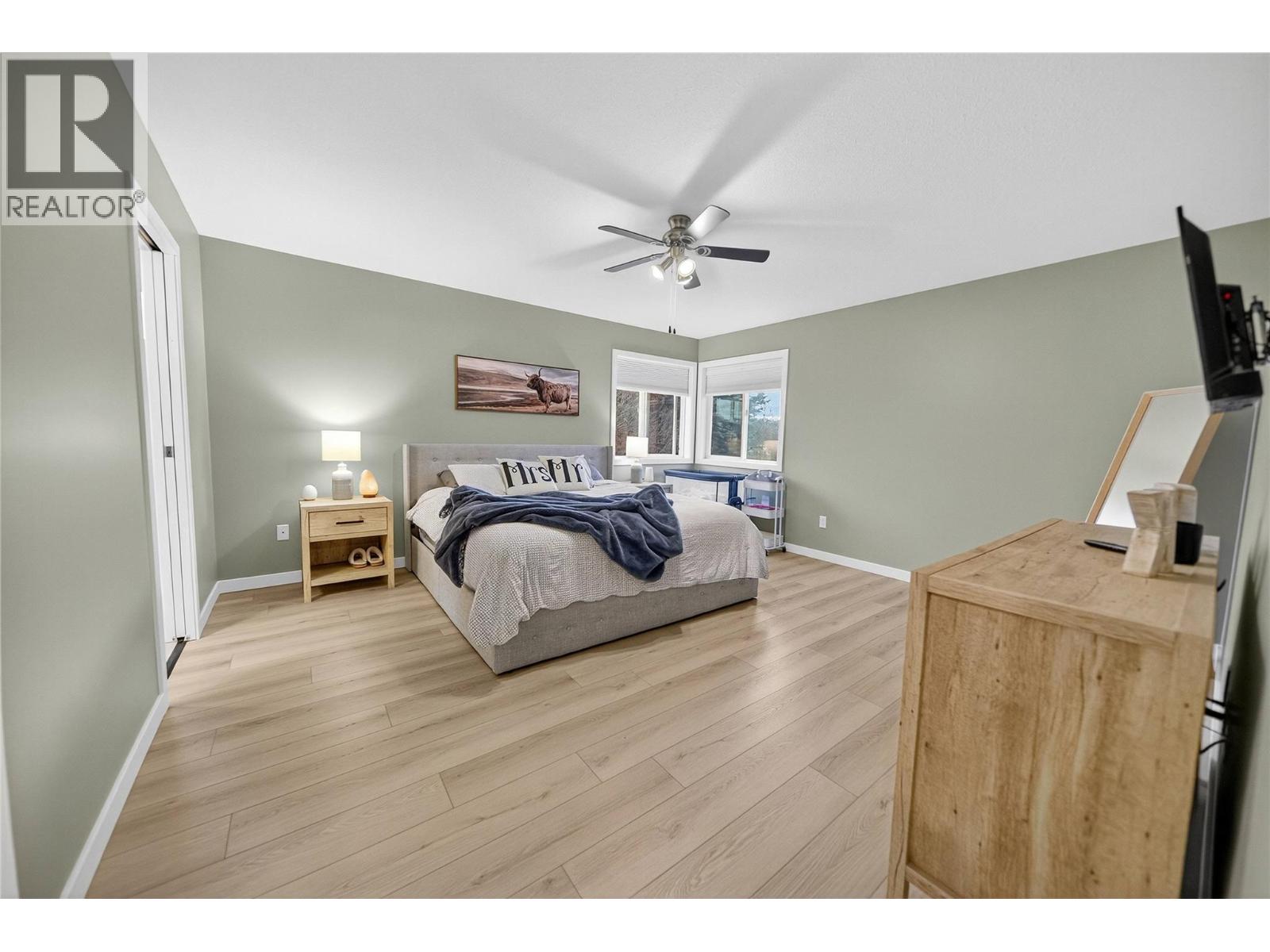 800 16th Street S, Cranbrook, British Columbia  V1C 5N9 - Photo 4 - 10368845