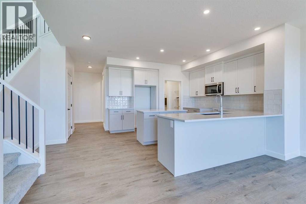 306 Hotchkiss Manor Se, Calgary, Alberta  T3S 0J8 - Photo 9 - A2269062