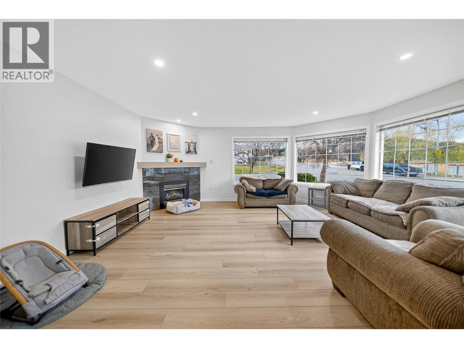 800 16th Street S, Cranbrook, British Columbia  V1C 5N9 - Photo 9 - 10368845