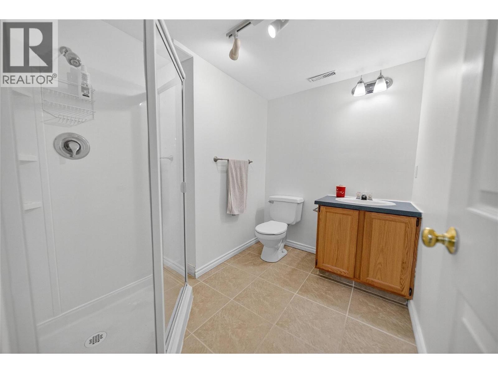 800 16th Street S, Cranbrook, British Columbia  V1C 5N9 - Photo 22 - 10368845