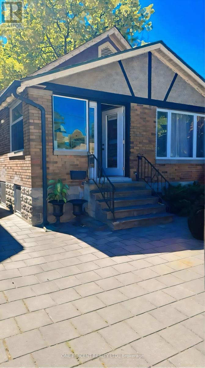 13 MOIR STREET, London North, Ontario