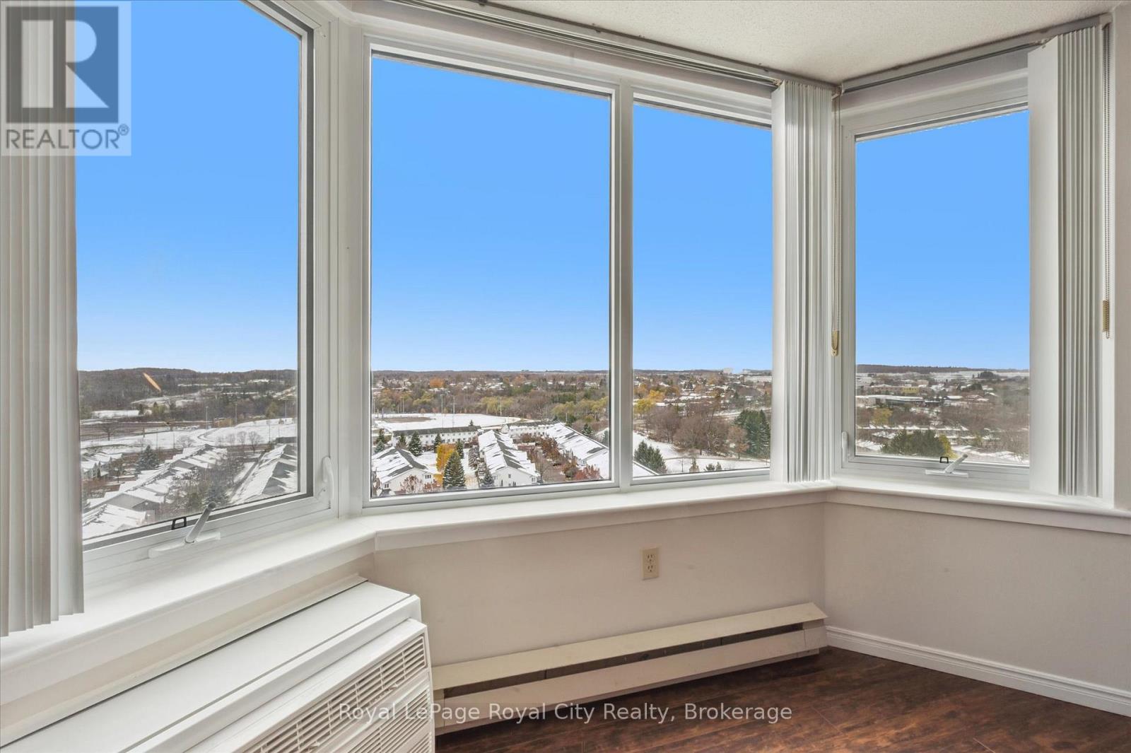 1410 - 35 Green Valley Drive, Kitchener, Ontario N2P 2A5 - Photo 10 - X12542894