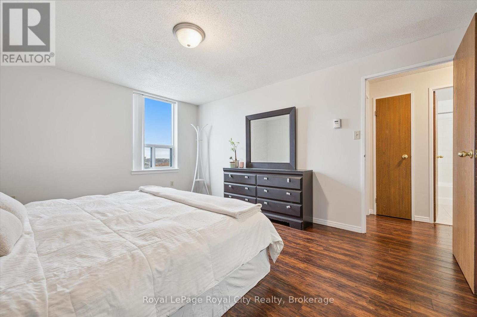 1410 - 35 Green Valley Drive, Kitchener, Ontario N2P 2A5 - Photo 16 - X12542894