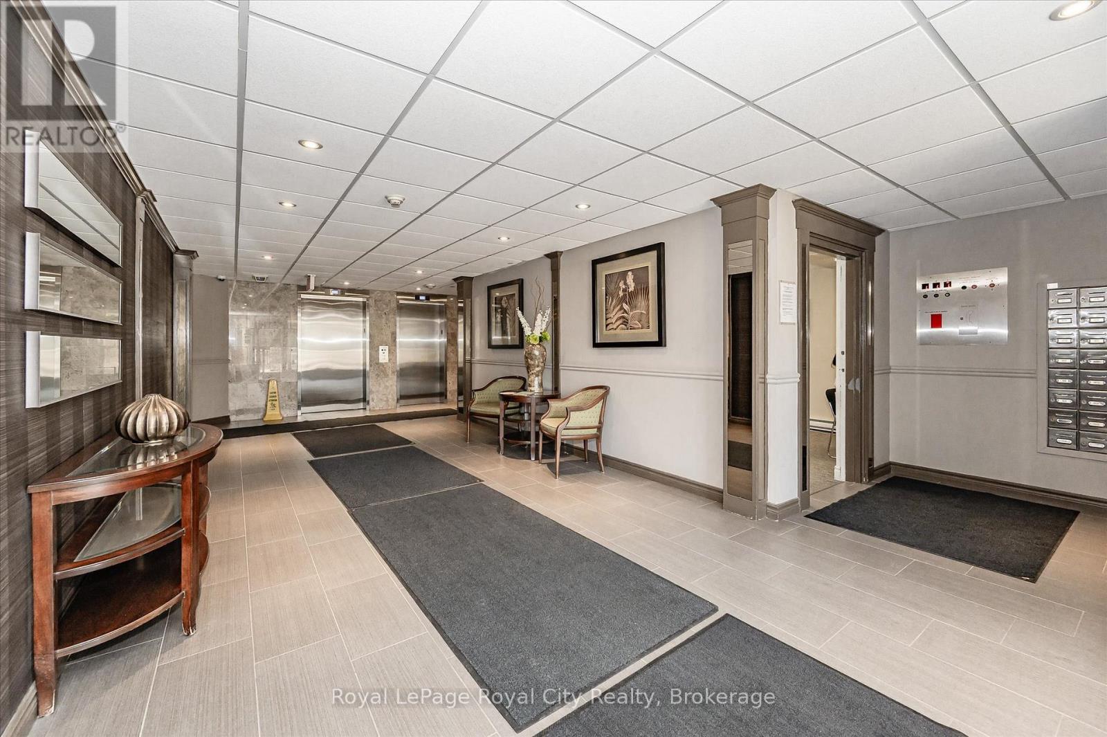 1410 - 35 Green Valley Drive, Kitchener, Ontario N2P 2A5 - Photo 2 - X12542894