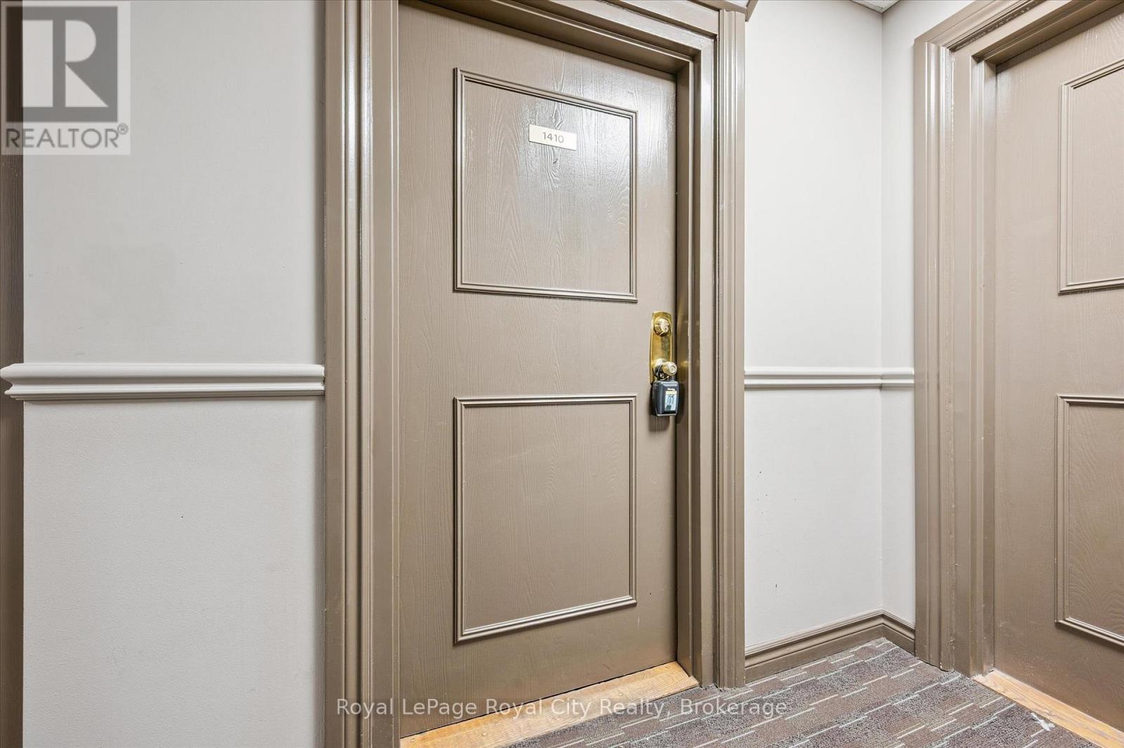 1410 - 35 Green Valley Drive, Kitchener, Ontario N2P 2A5 - Photo 3 - X12542894