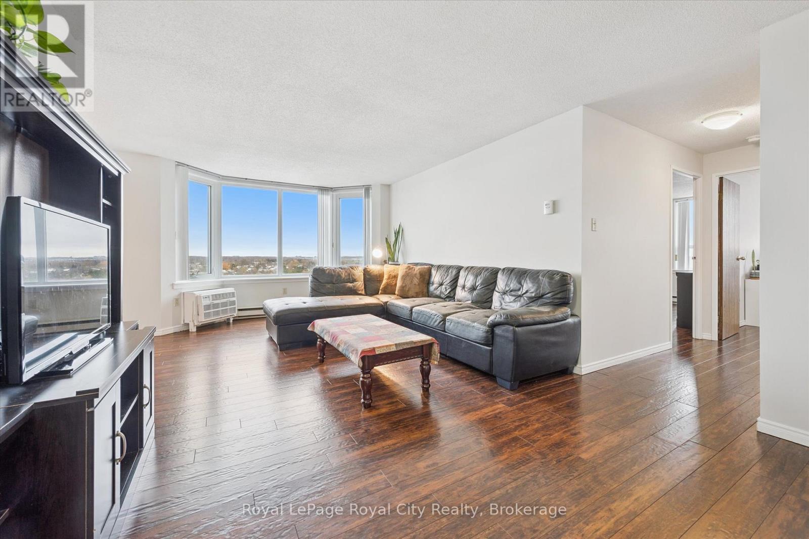 1410 - 35 Green Valley Drive, Kitchener, Ontario N2P 2A5 - Photo 9 - X12542894