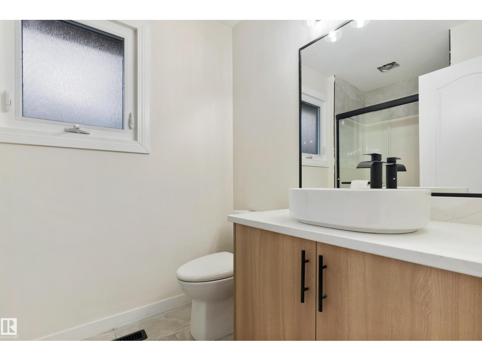 32 Woodcrest Av, St. Albert, Alberta  T8N 3H5 - Photo 32 - E4465644