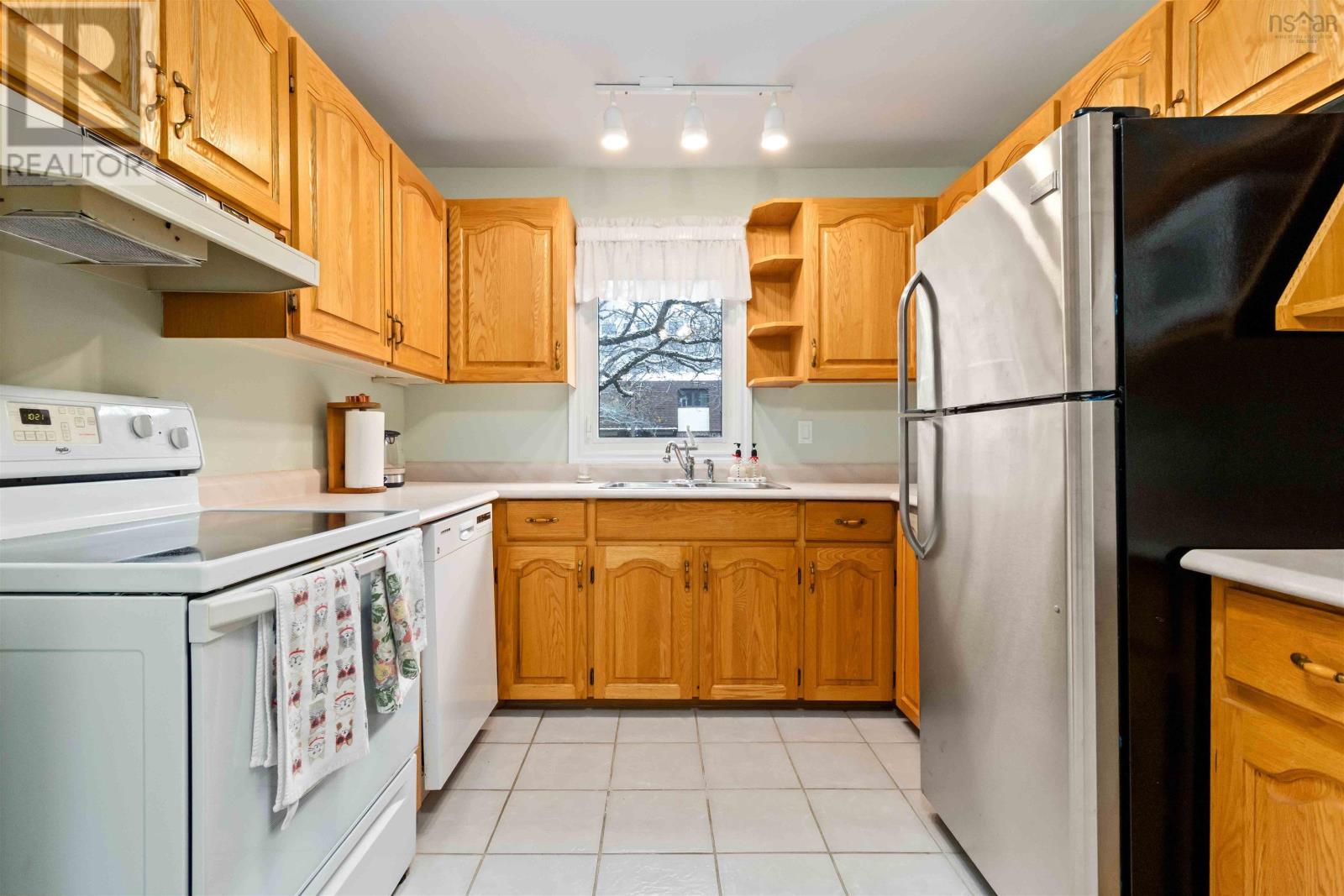 30 Chelsea Lane, Halifax, Nova Scotia  B3M 1K9 - Photo 12 - 202527872