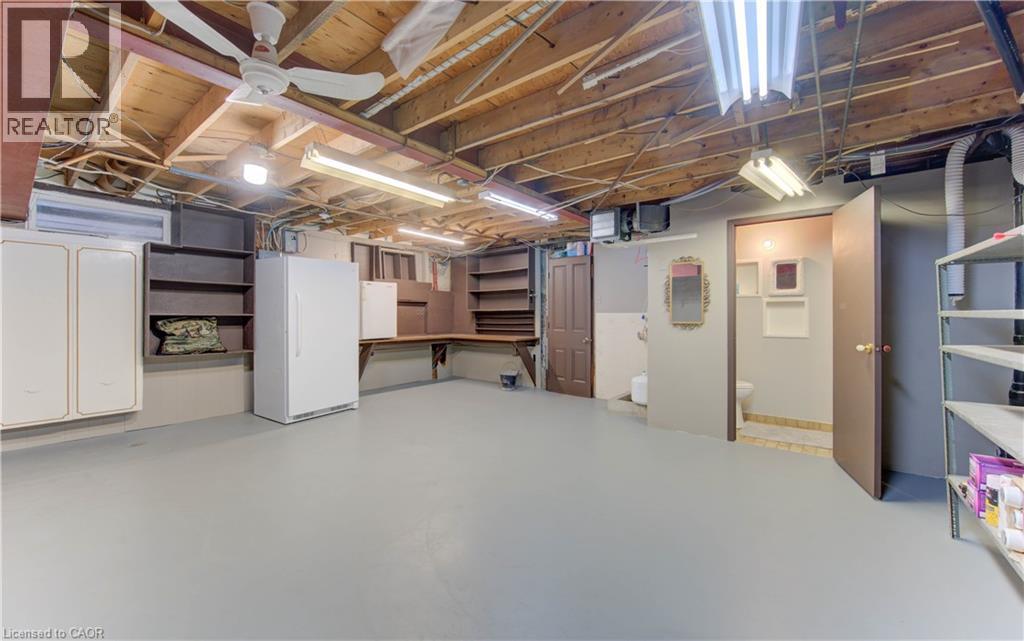 48 Dupont Street E, Waterloo, Ontario N2J 2G9 - Photo 27 - 40786954