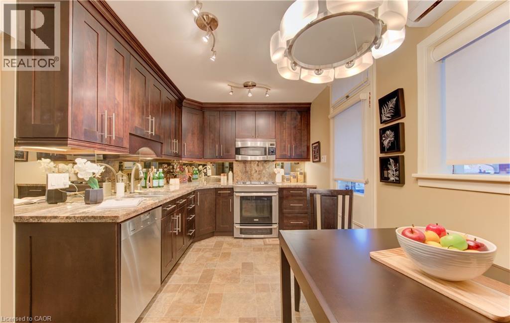 48 Dupont Street E, Waterloo, Ontario N2J 2G9 - Photo 15 - 40786954