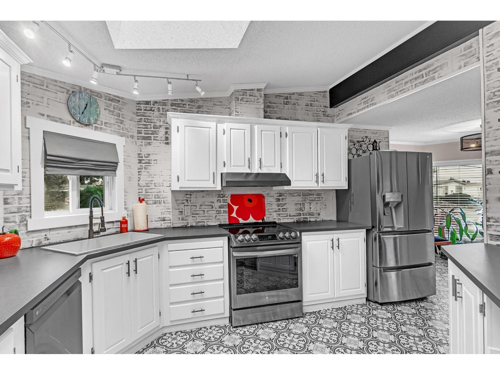 41 6338 Vedder Road, Sardis South, Chilliwack, British Columbia  V2R 3R2 - Photo 8 - R3067148