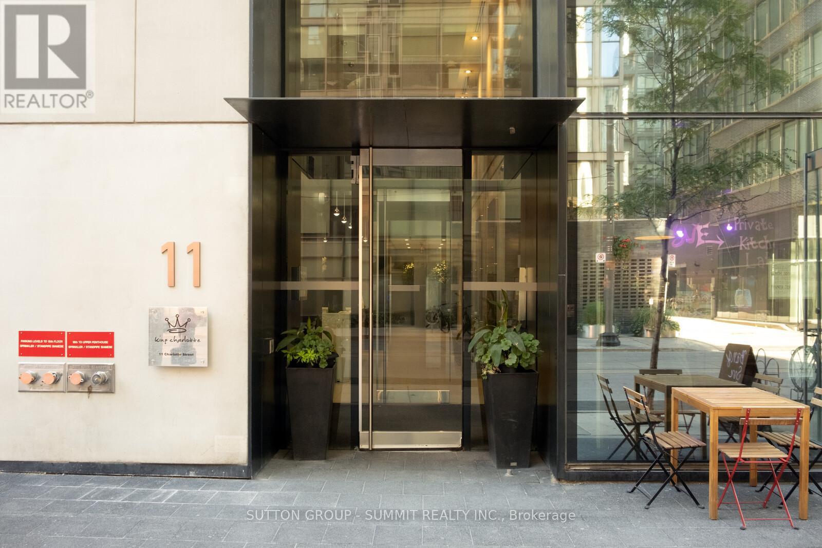 902 - 11 Charlotte Street, Toronto, Ontario  M5V 0M6 - Photo 19 - C12542958