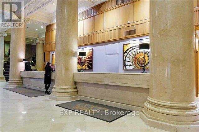 527 - 22 Leader Lane, Toronto, Ontario  M5E 1S5 - Photo 5 - C12542960