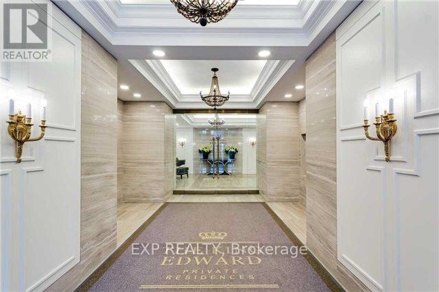 527 - 22 Leader Lane, Toronto, Ontario  M5E 1S5 - Photo 6 - C12542960