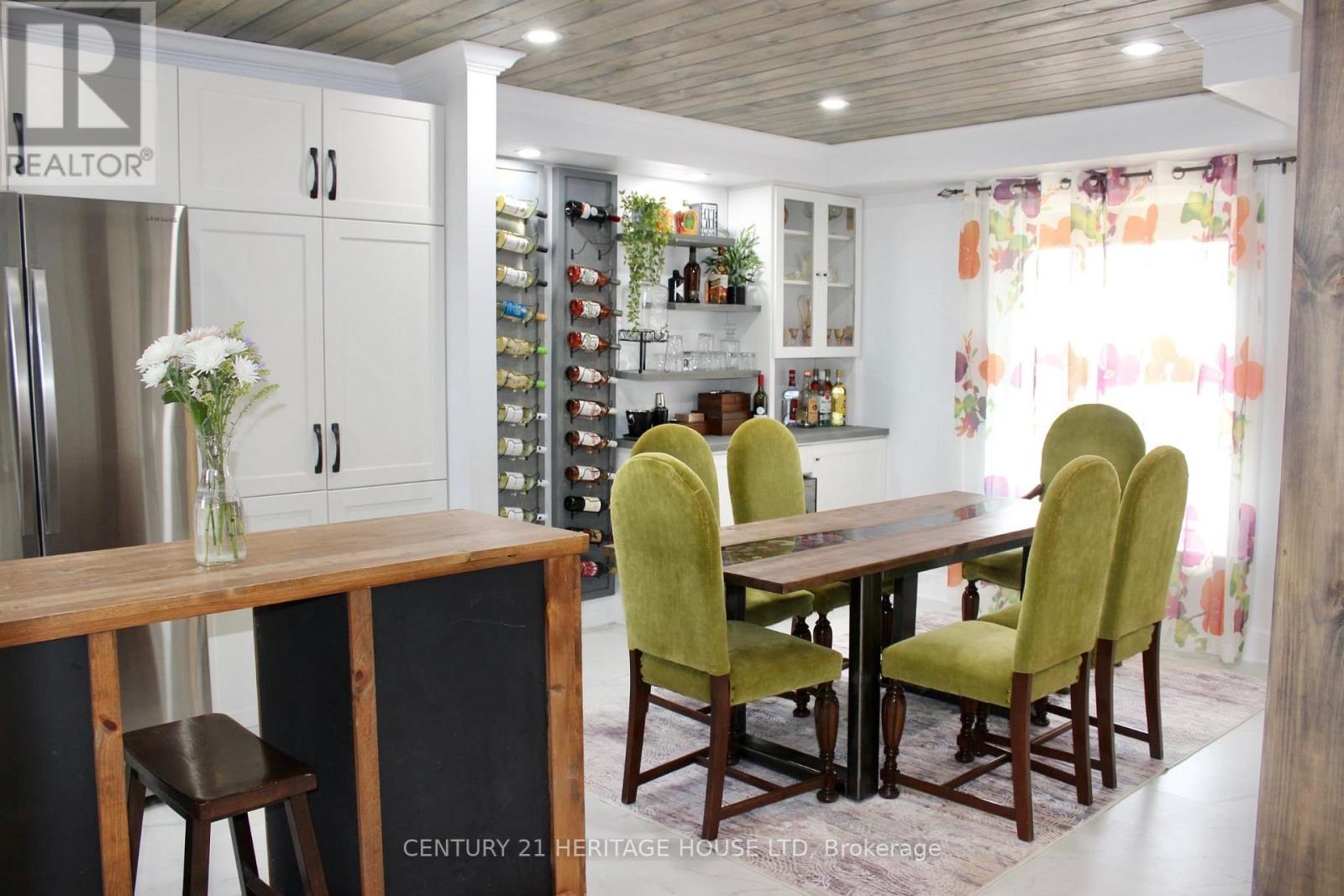 6958 Sunset Road, Central Elgin, Ontario  N5P 3S8 - Photo 5 - X12338415